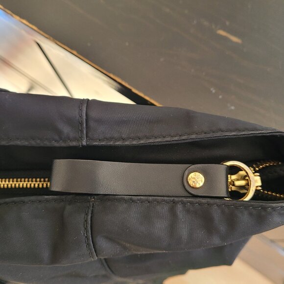 Tory Burch Tilda Nylon Shoulder Tote Bag Black - Picture 6 of 12